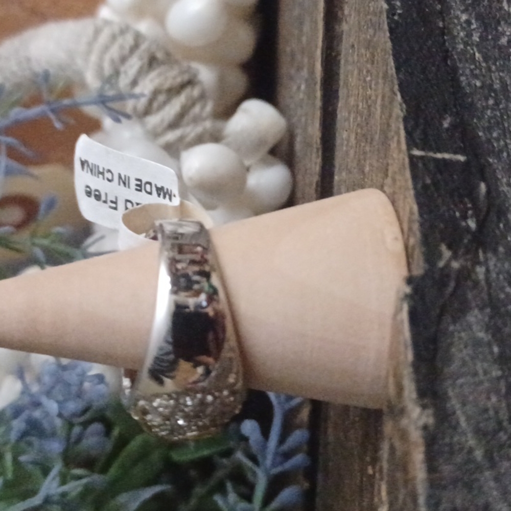 Two Tone Ring - image 4